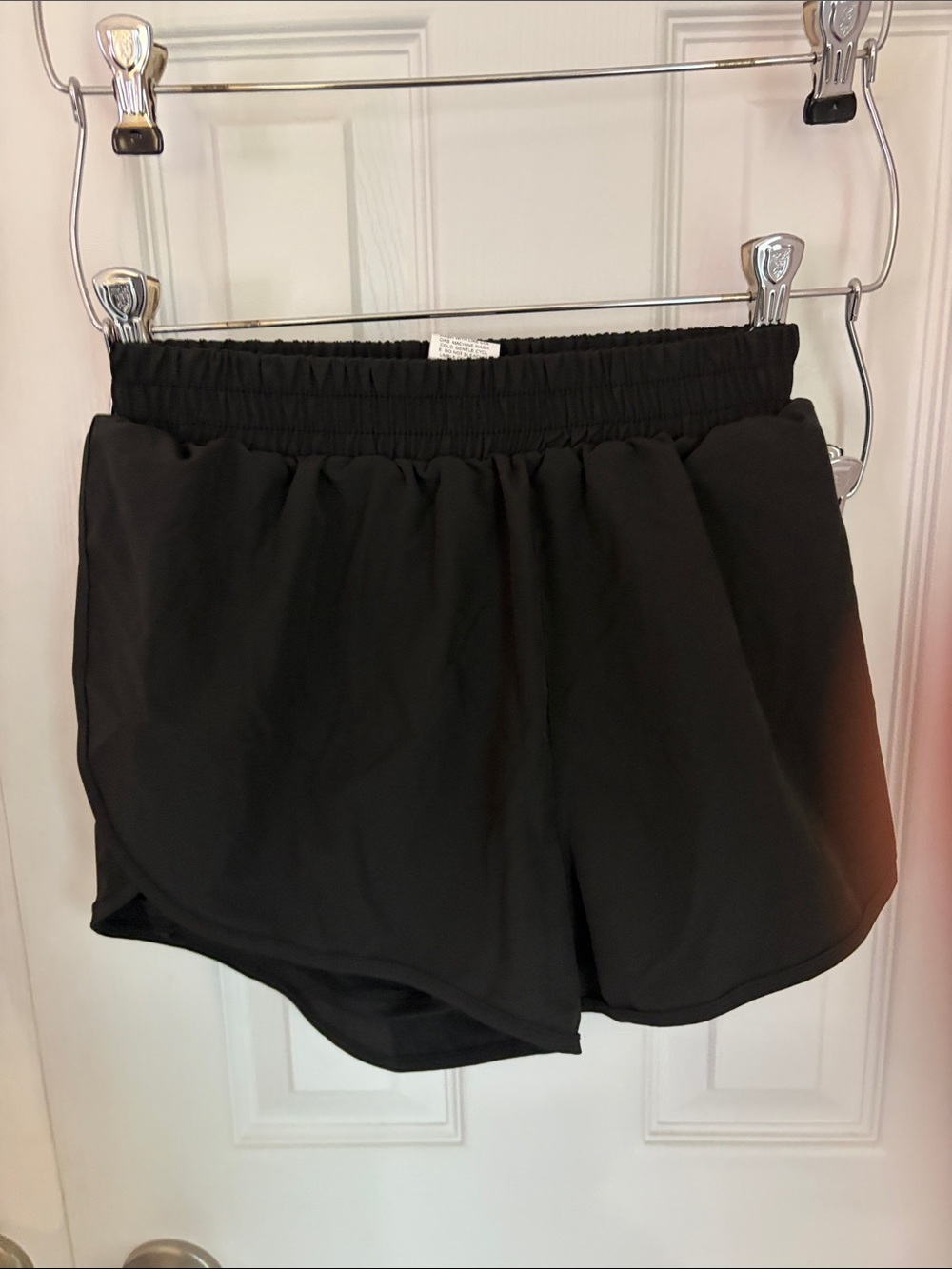 SHEIN Black Elastic-Waist Athletic Shorts
